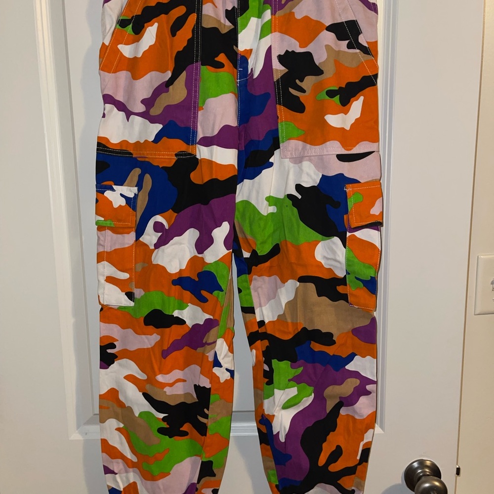 Camo multicolor cargos
